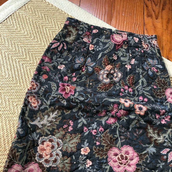 Essenze Designer Italy 42 XS floral quilted pencil straight skirt cottagecore - Picture 3 of 10